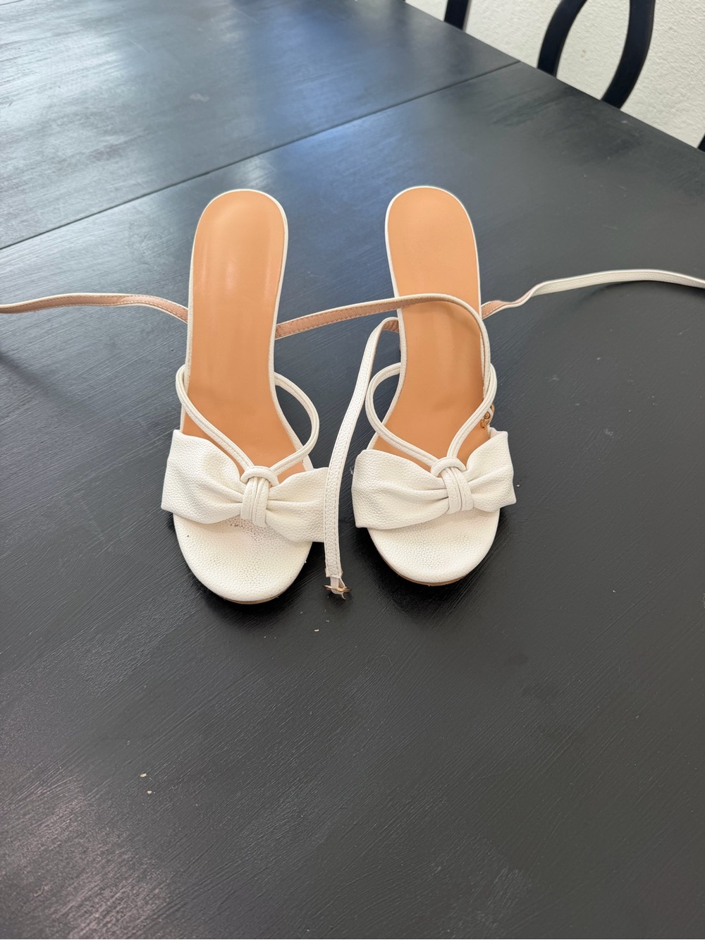 Source Unknown White Bow Front Strappy Heeled Sandals